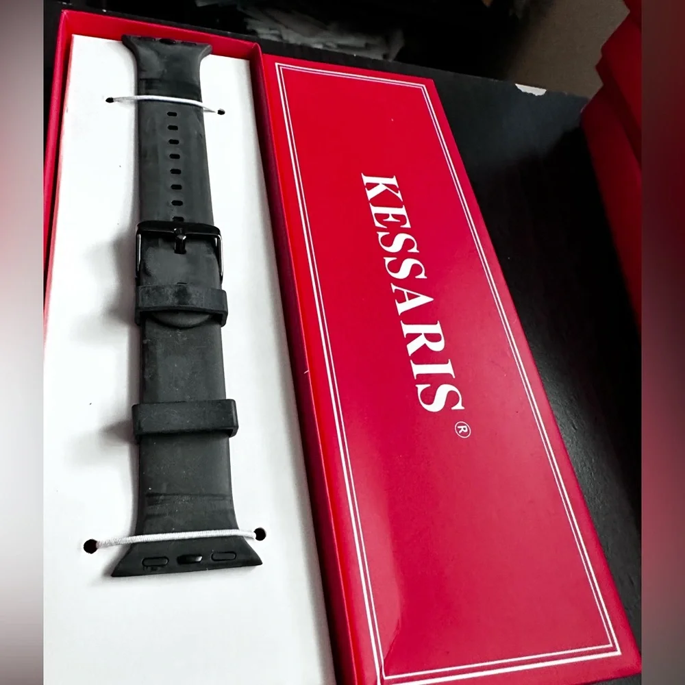 Kessaris Apple Watch Straps Black silicone Band